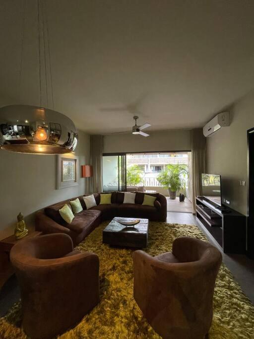 Les Alizees Grand Baie Apartment Exterior photo